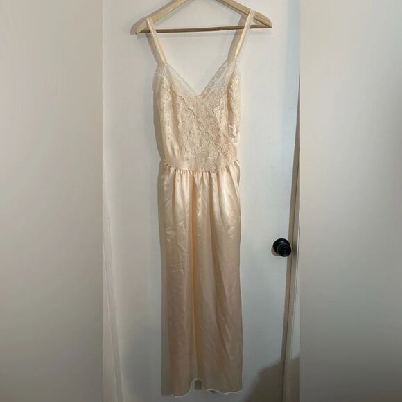Vintage | Slip Dress - Picture 1 of 8